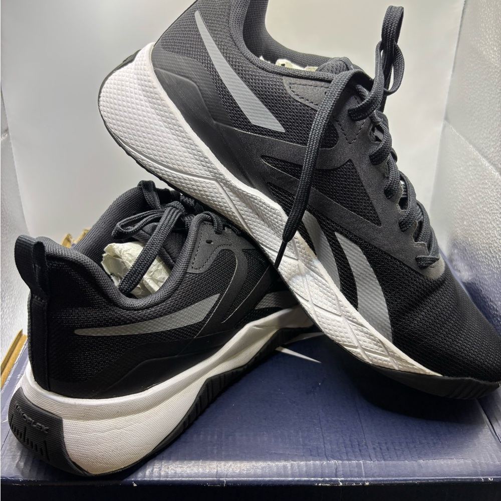 Reebok NFX Women's Black and White Training Shoes Size 10.5